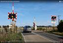 Dimmocks Cote crossing, Stretham: from a 2020 video showing car crossing whilst lights were orange.