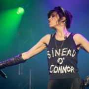 Imelda May pays tribute to the late Sinead O'Connor at Cambridge Folk Festival 2023