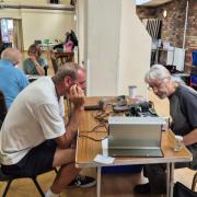 More action from the Repair Cafe.