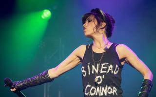 Imelda May pays tribute to the late Sinead O'Connor at Cambridge Folk Festival 2023