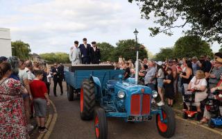 A cavalcade of vehicles including two horse-drawn carriages kicked off a night of glitz and glamour